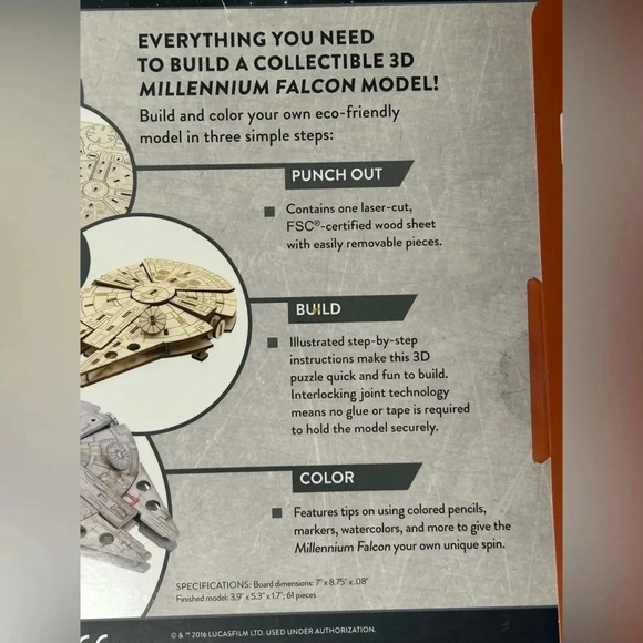 Star Wars - Millennium Falcon - Collectible 3D Wood Model - BNIB 💫 - Picture 4 of 9